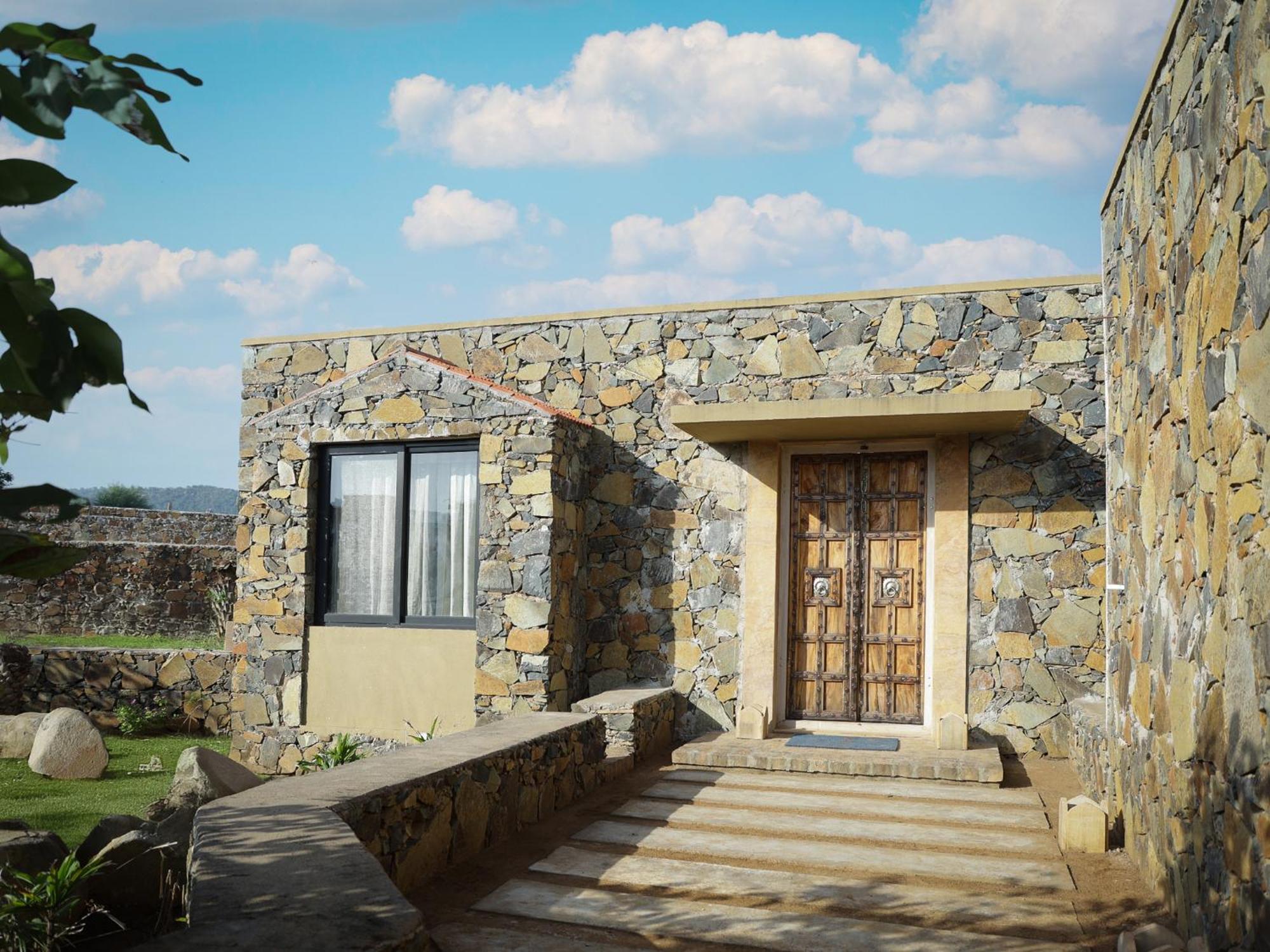 Meladin Sariska Villa Tehla Exterior photo