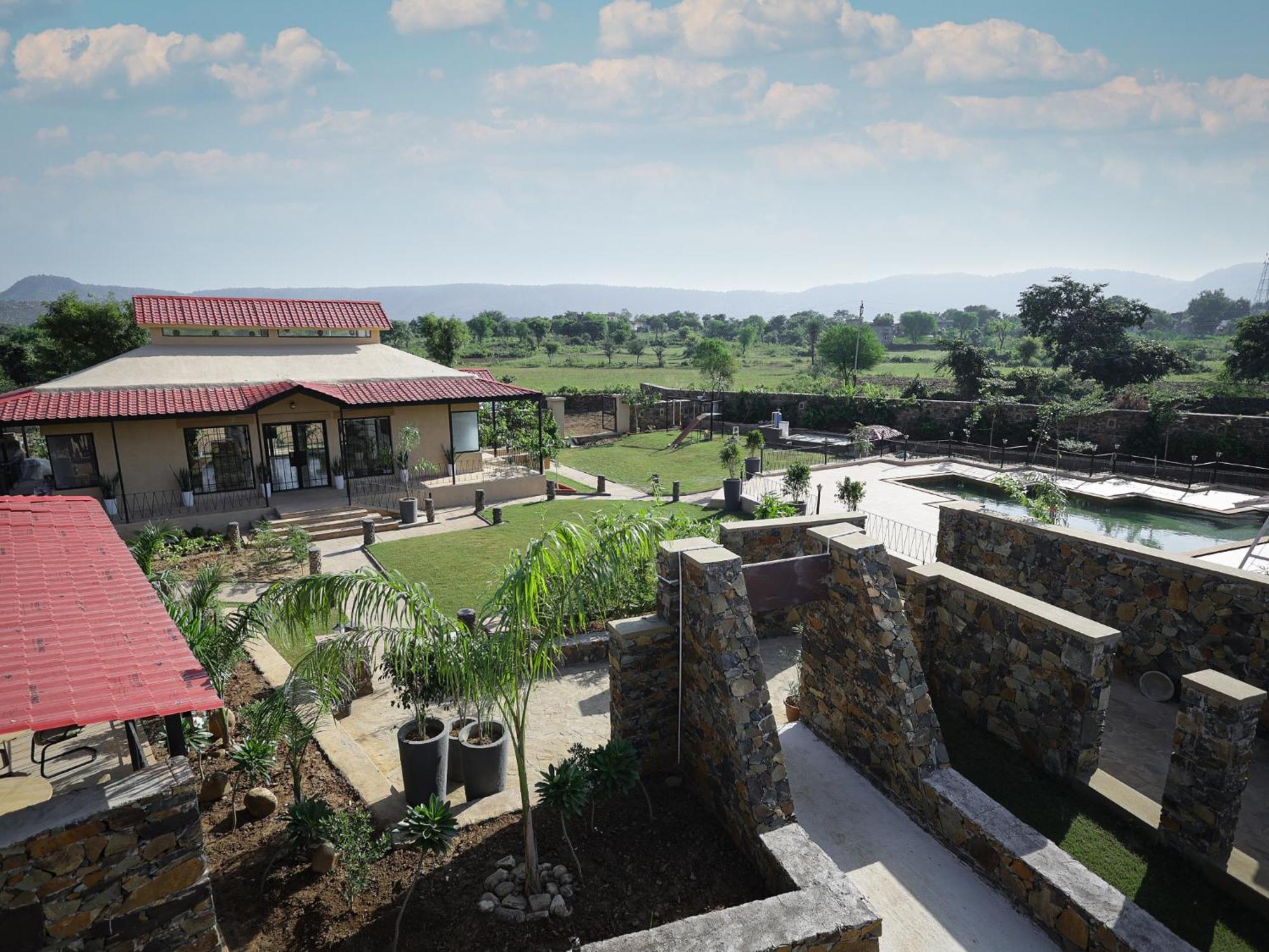 Meladin Sariska Villa Tehla Exterior photo